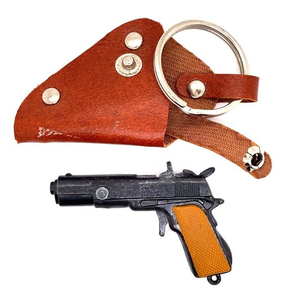 VTG Estate Mini Victory Gun & Holster Key Chain Key Ring!‎ Neat! 132 - Picture 1 of 7